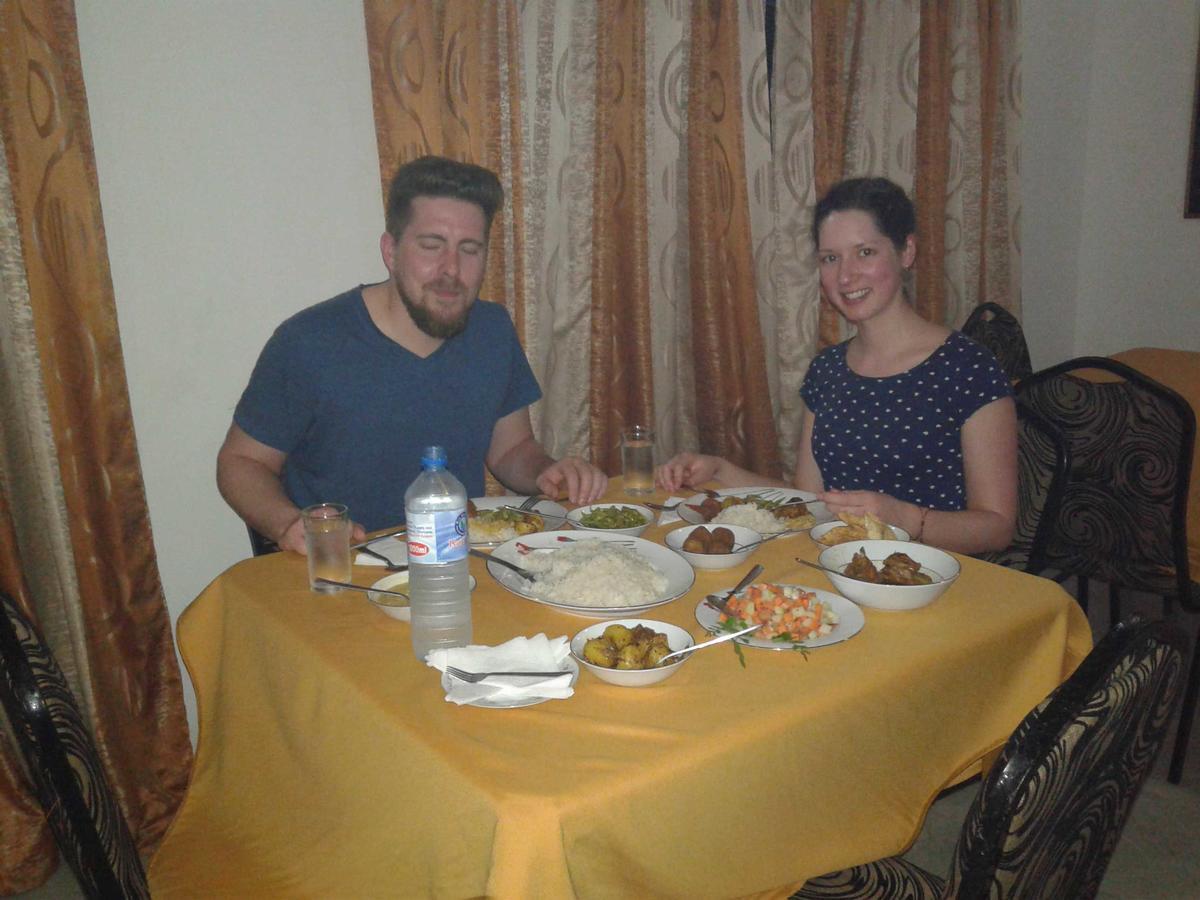 Romana Rest كاتاراغاما المظهر الخارجي الصورة